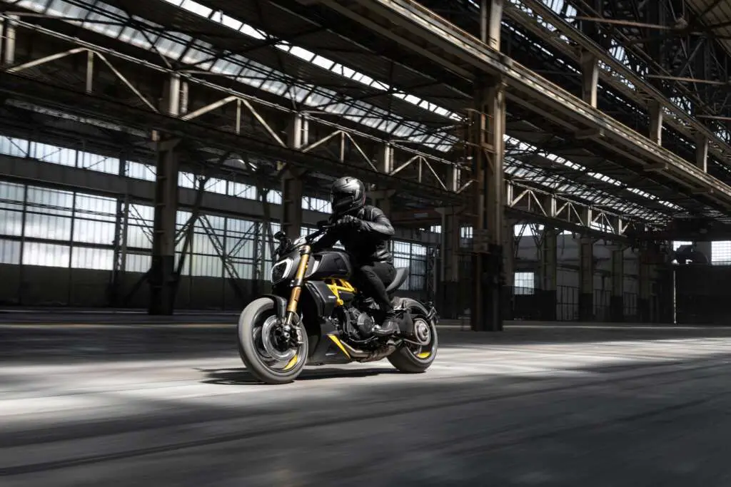 2022 Ducati Diavel 1260S Black and Steel