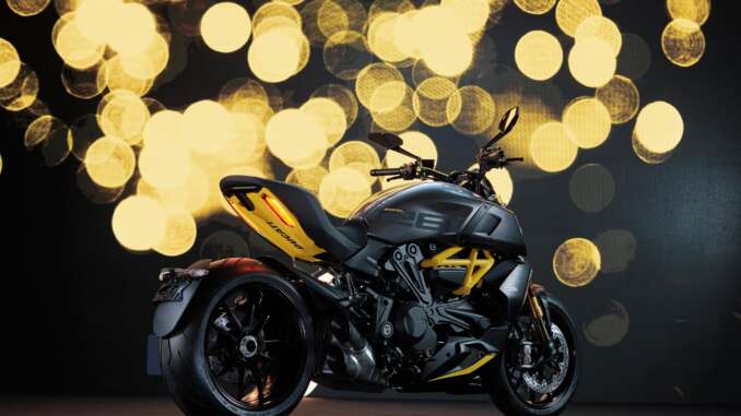 2022 Ducati Diavel 1260S Black and Steel