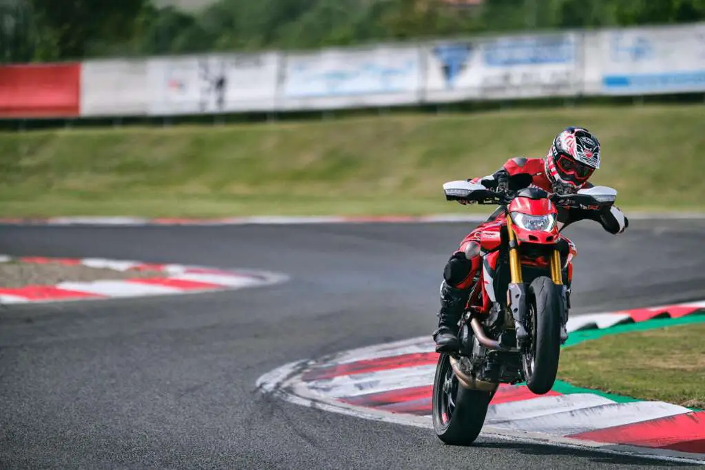 2022 Ducati Hypermotard 950SP