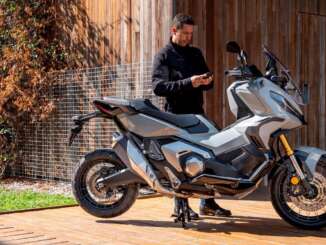 HONDA SMARTPHONE AND ROADSYNC APPLICATION