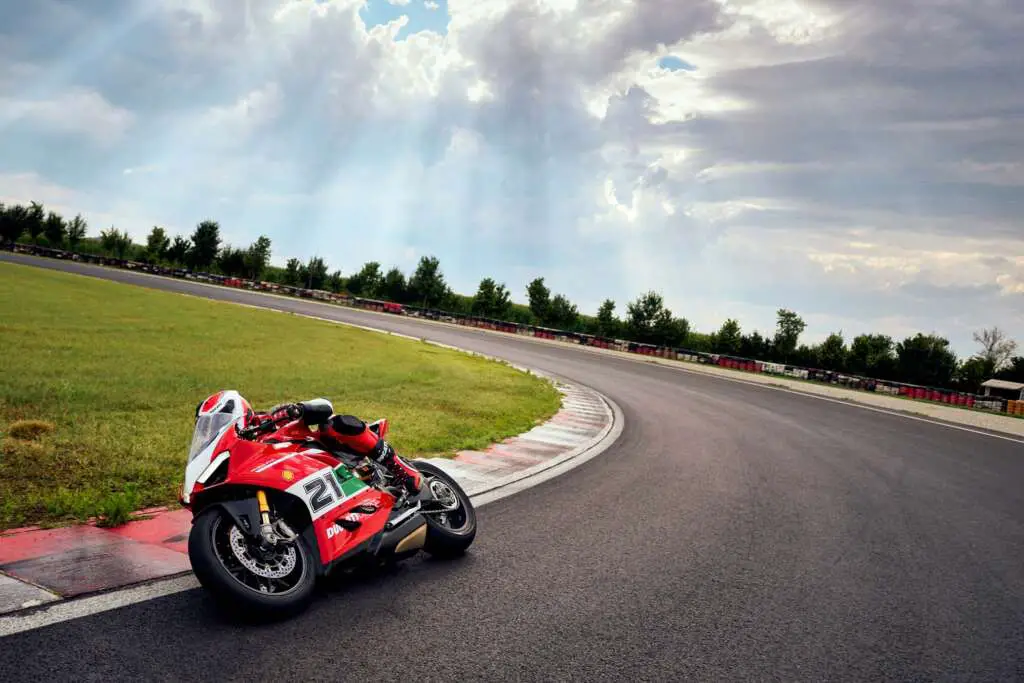 2022 Ducati Panigale V2 Bayliss