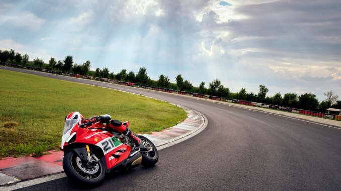 2022 Ducati Panigale V2 Bayliss
