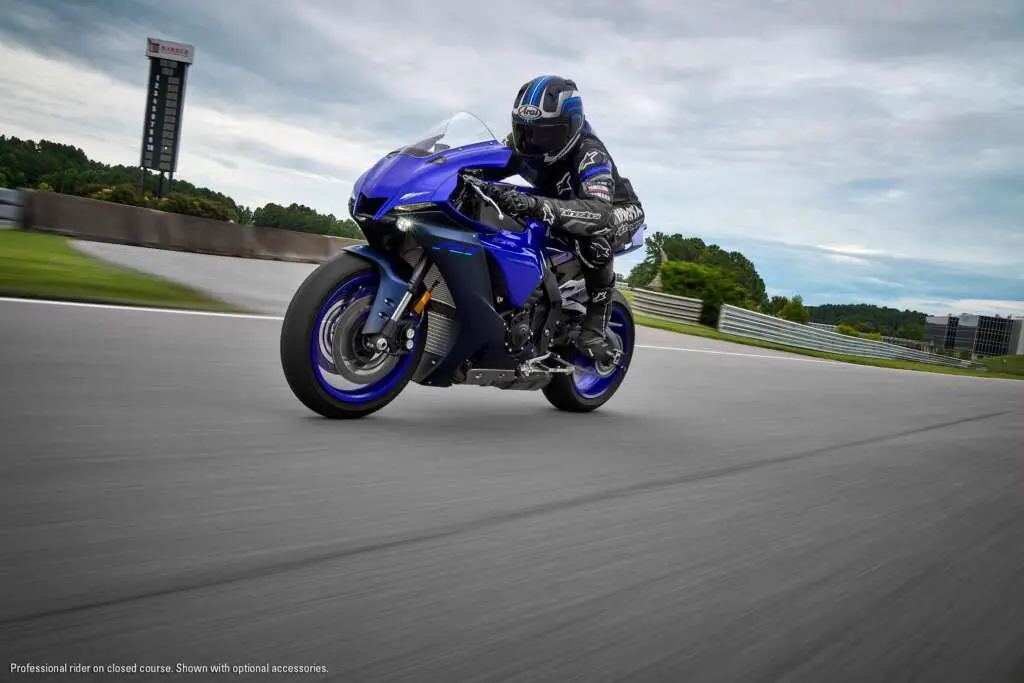 2022 Yamaha YZF-R1