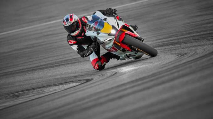 2022 Yamaha YZF-R7 World GP 60th Anniversary Edition