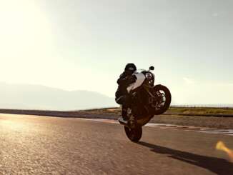 2022 Triumph Speed Triple 1200 RR