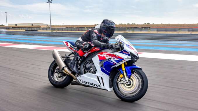 2022 Honda CBR1000RR-R Fireblade SP 30th Anniversary