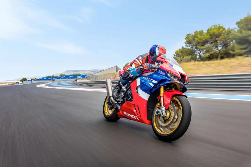 2022 Honda CBR1000RR-R Fireblade SP
