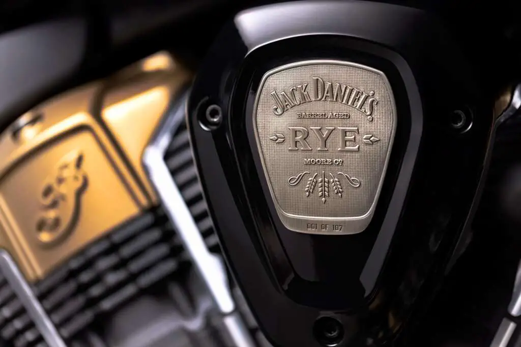 2022 Indian Challenger Dark Horse Jack Daniels