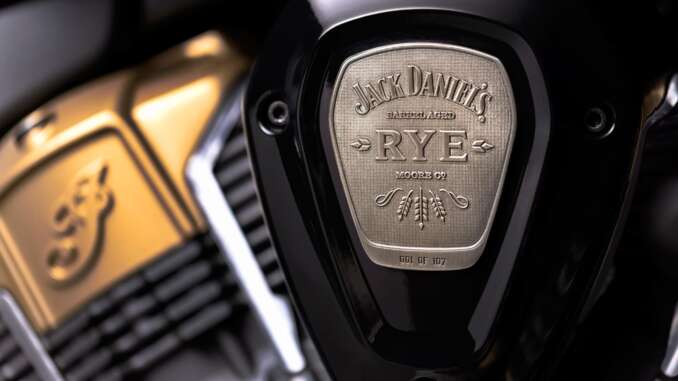 2022 Indian Challenger Dark Horse Jack Daniels