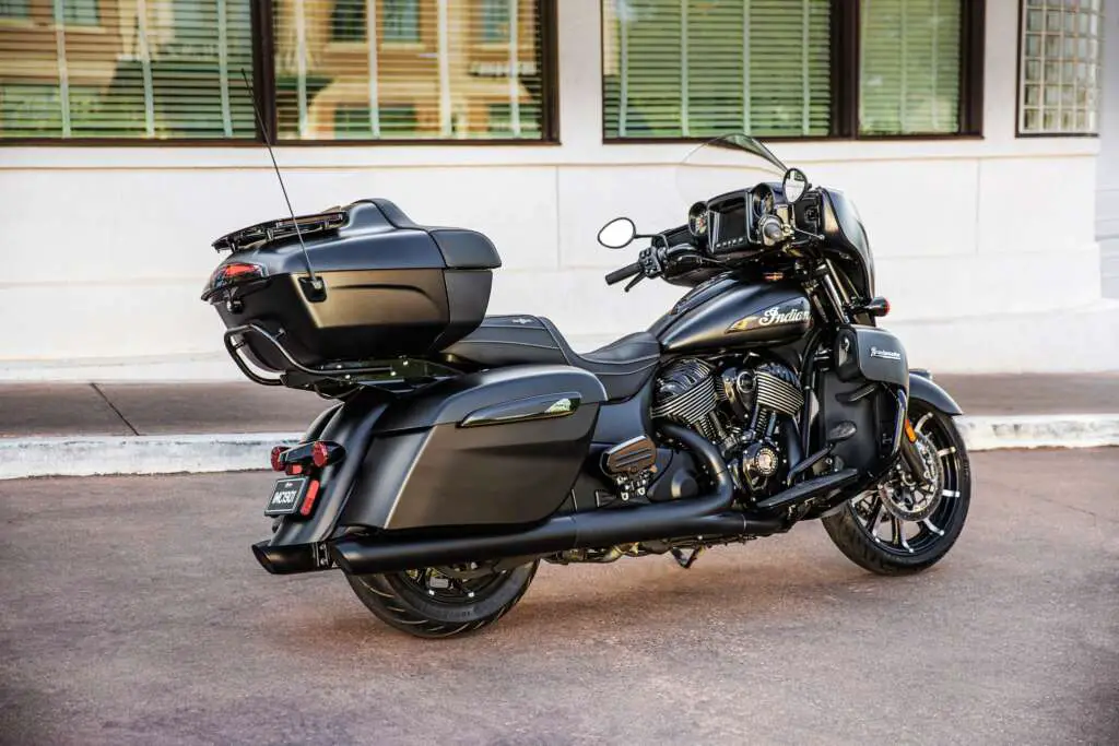 2022 Indian Roadmaster Dark Horse