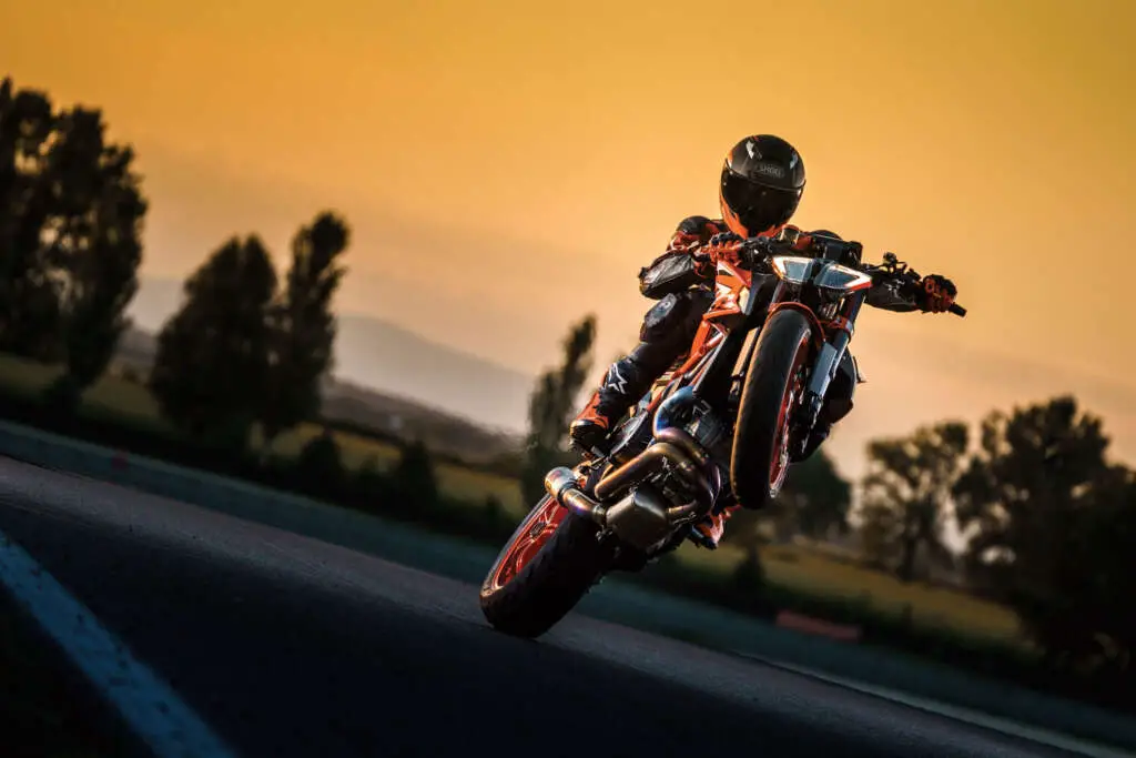 2022 KTM 1290 Super Duke R EVO