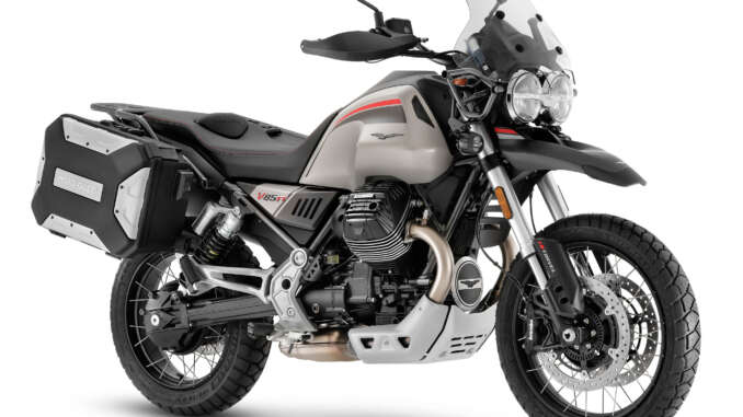 2022 Moto Guzzi V85 TT Travel