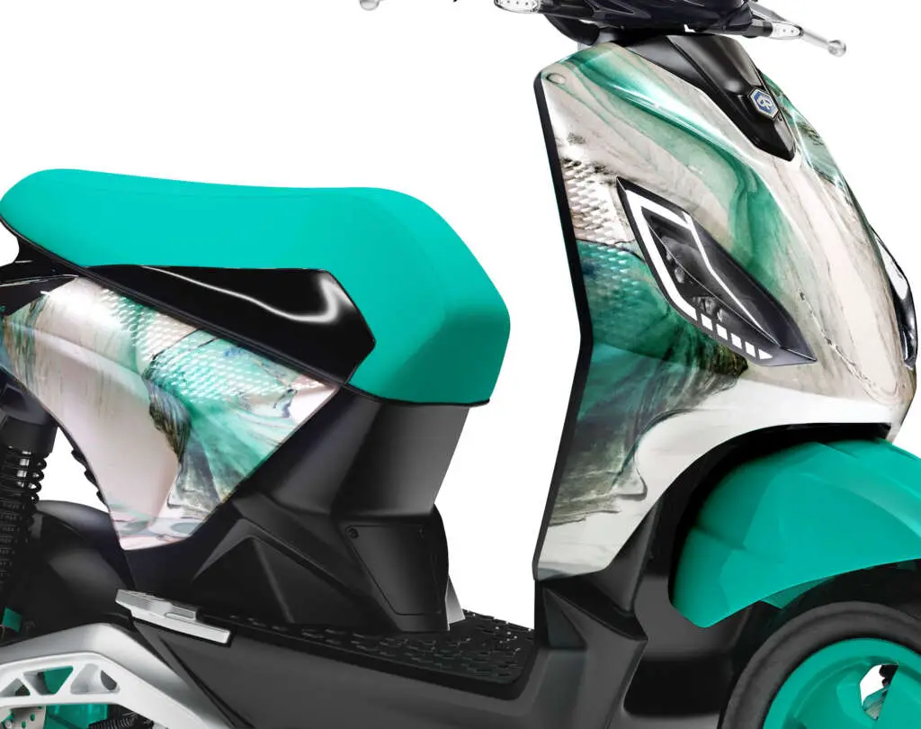 2022 Piaggio 1 Feng Chen Wang