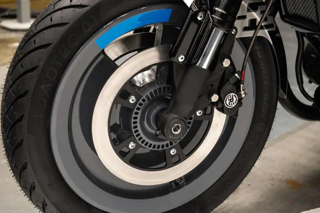 2022 Royal Enfield SG650 Concept