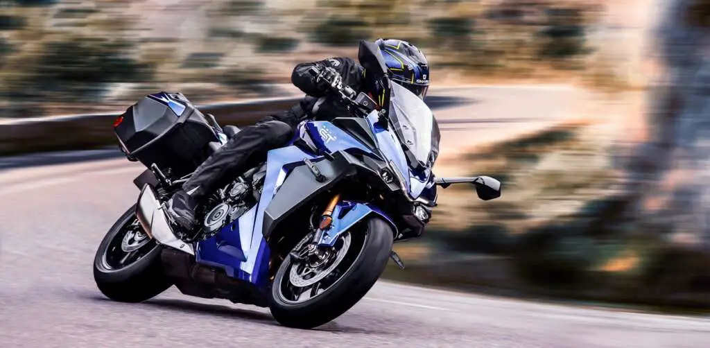2022 Suzuki GSX-S1000GT+