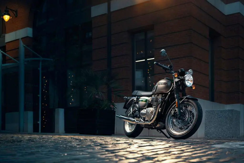 2022 Triumph Bonneville T120 Gold Line