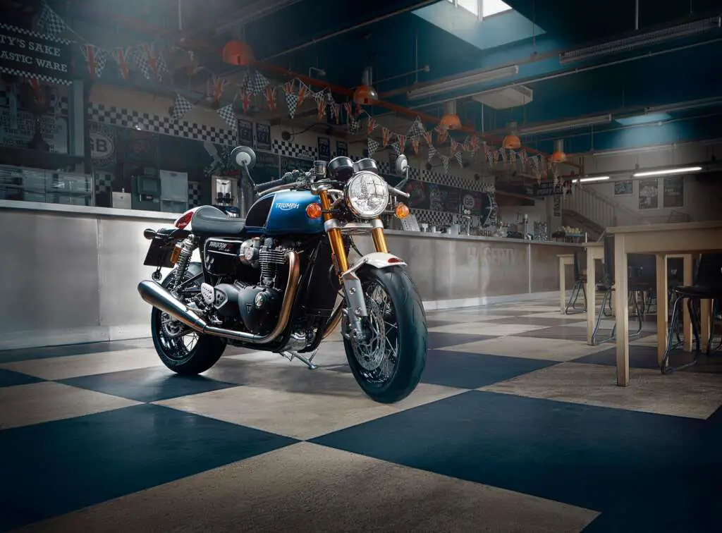 2022 Triumph Thruxton RS Ton Up Edition