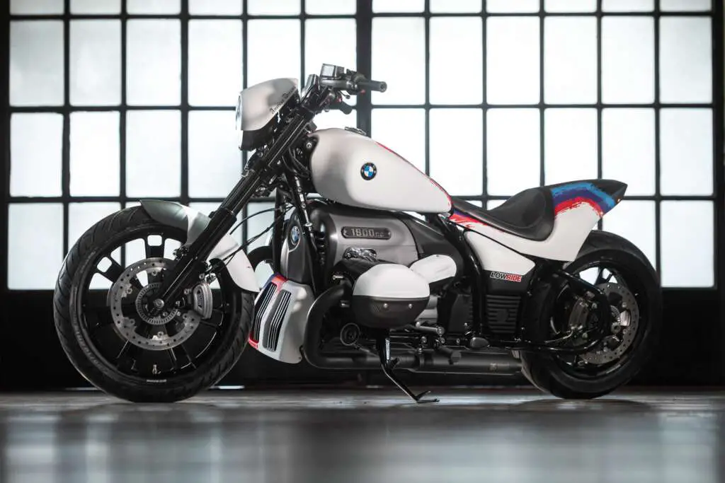 2022 BMW R18M