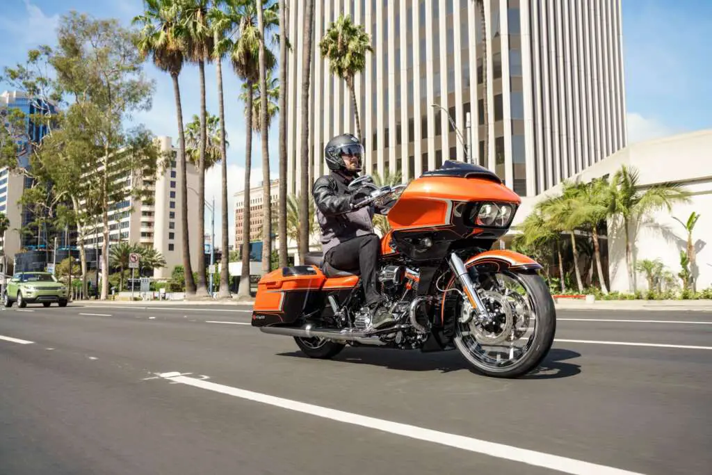 2022 Harley-Davidson CVO Road Glide