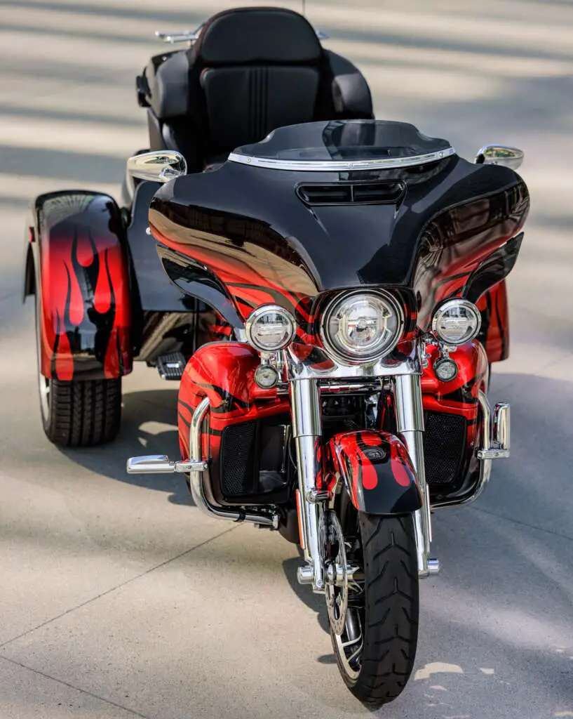 2022 Harley-Davidson CVO Tri Glide