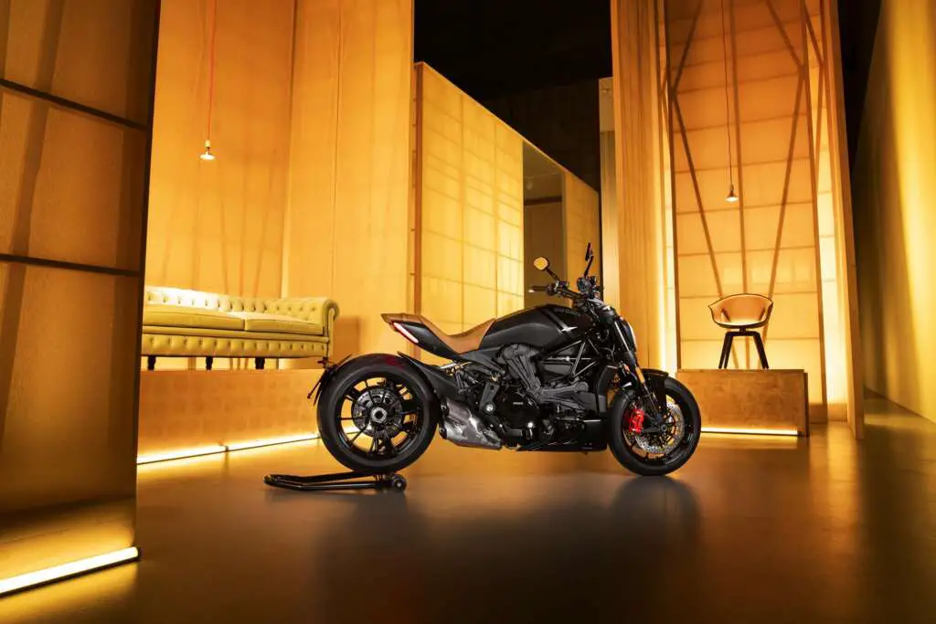 2022 Ducati XDiavel Nera