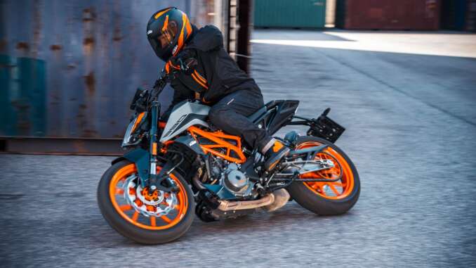 2022 KTM 390 Duke