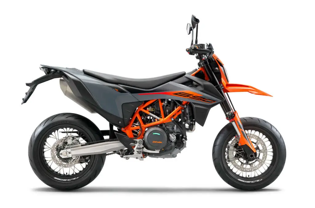 2022 KTM 690 SMC R