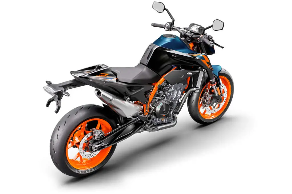 2022 KTM 890 Duke R