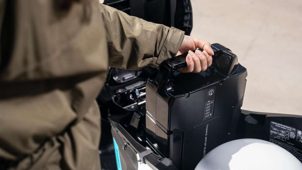 2022 Yamaha NEOs Electric