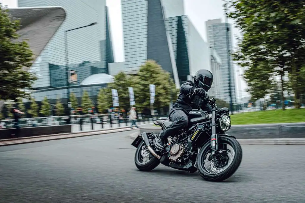 2022 Husqvarna Svartpilen 401