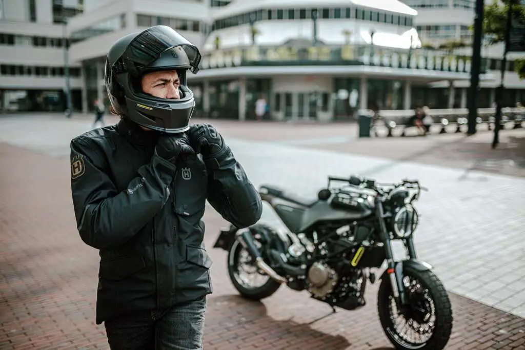 2022 Husqvarna Svartpilen 401