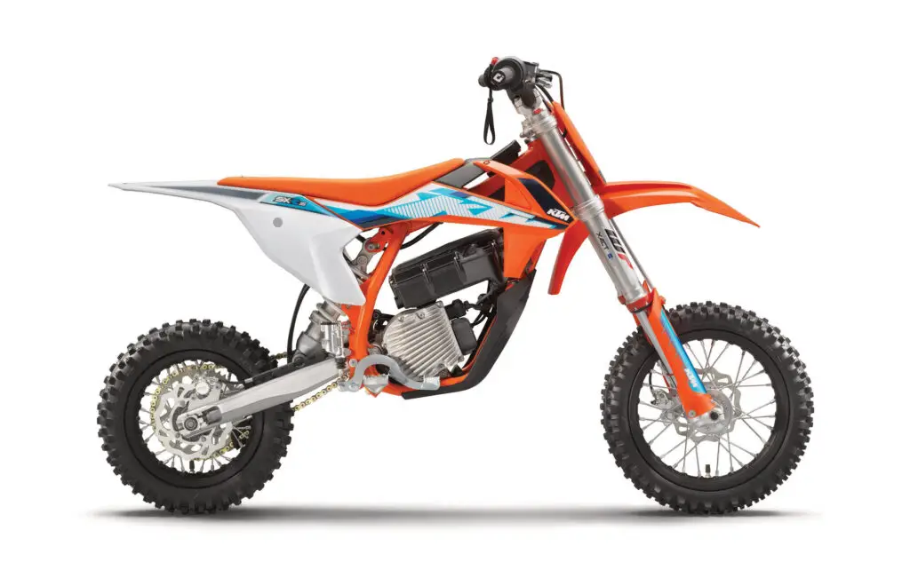 2023 KTM SX-E5