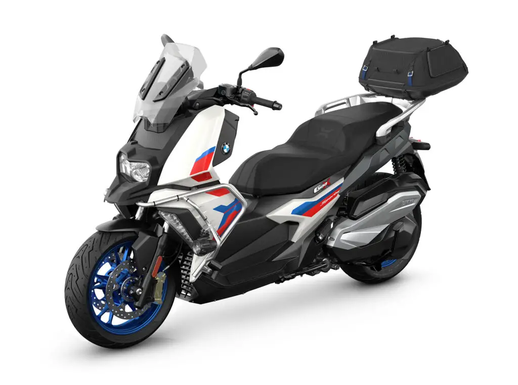 2023 BMW C400X
