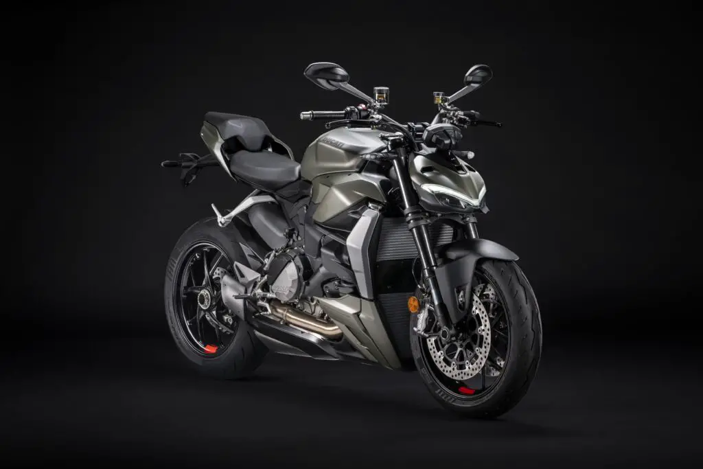 2023 Ducati Streetfighter V2