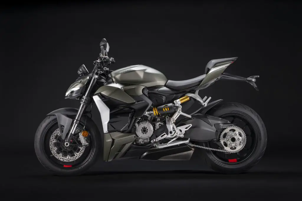 2023 Ducati Streetfighter V2