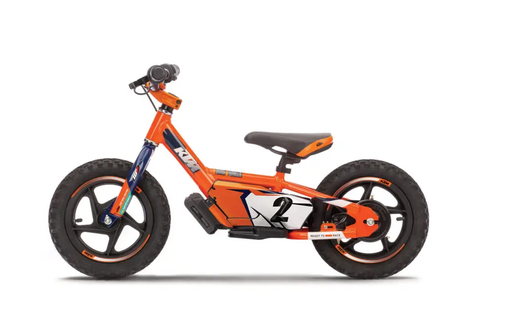 2023 KTM 12eDrive
