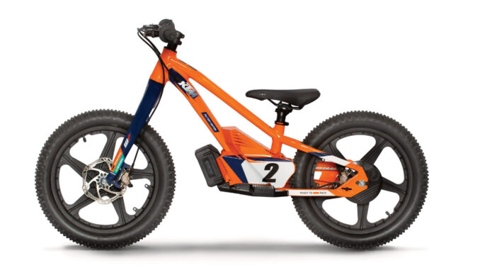 2023 KTM 18eDrive Factory Edition