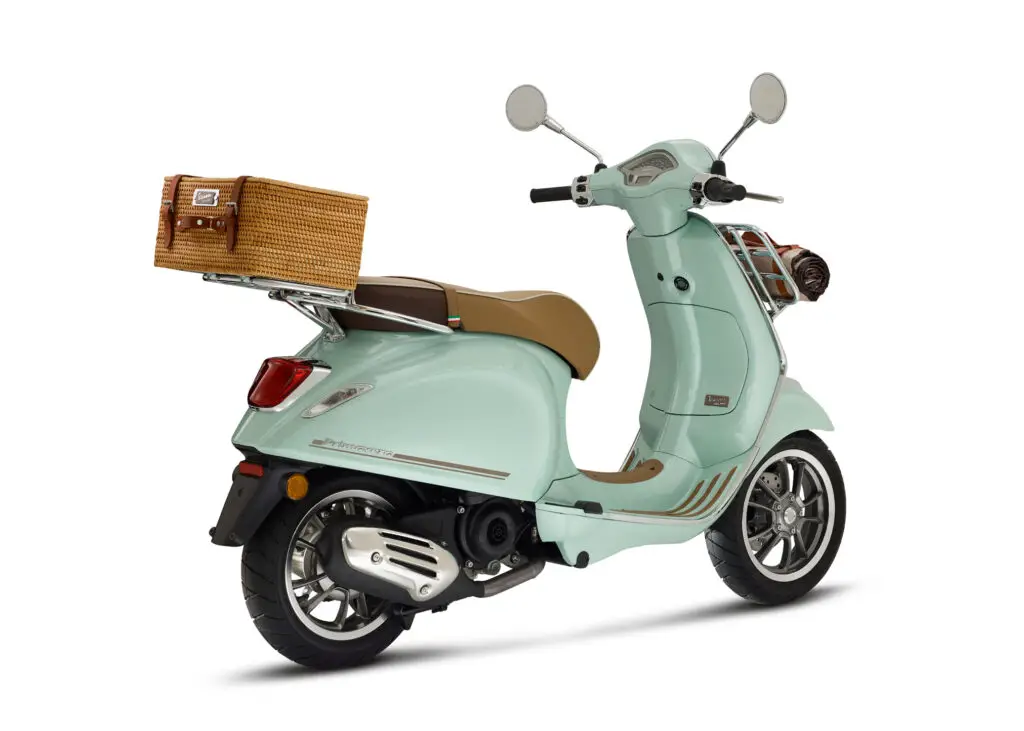 2023 Vespa Pic Nic