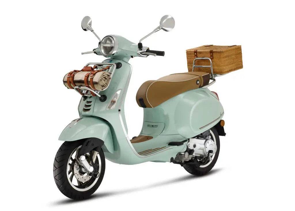 2023 Vespa Pic Nic