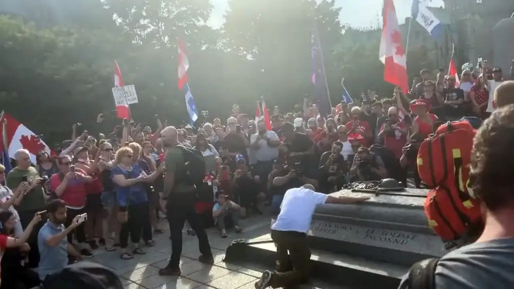 Inspiration Weekend #205: Happy 4th of July & Canada Day!