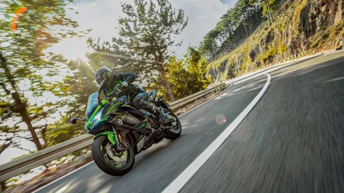2023 Kawasaki Ninja 1000SX