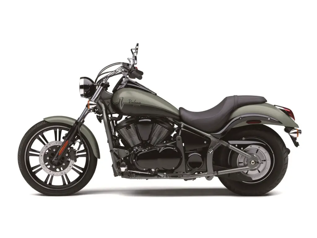 2023 Kawasaki Vulcan 900 Custom