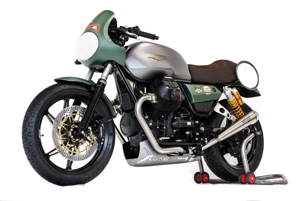 2022 Moto Guzzi V7 850 Fast Endurance Trophy