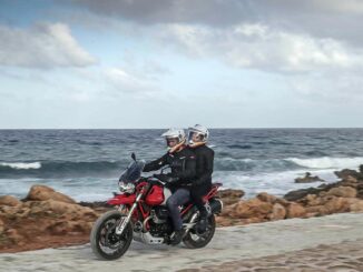2022 Moto Guzzi V85 TT Adventure