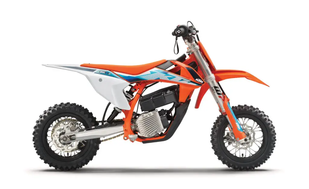 2023 KTM SX-E3