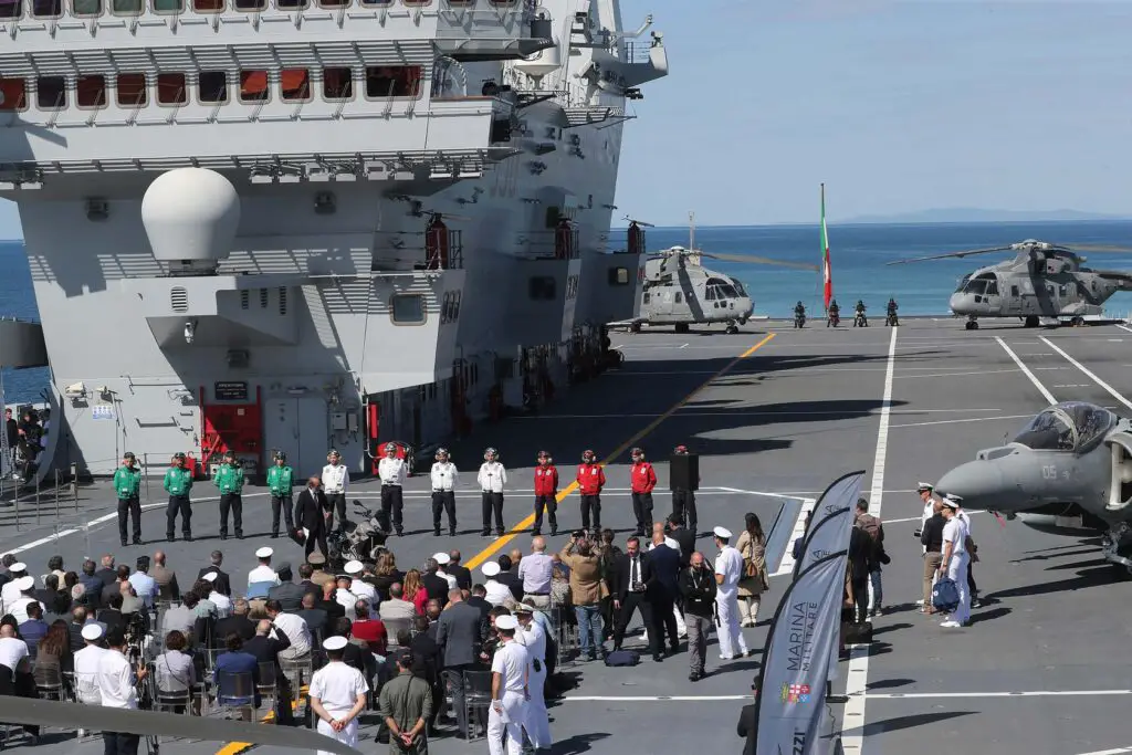 Inspiration Friday Top Gun Goose