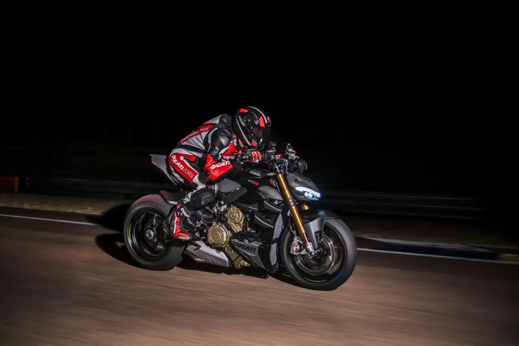 2023 Ducati Streetfighter V4S