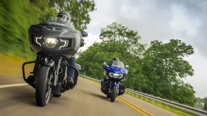 2023 Indian Challenger Dark Horse