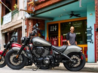 2023 Indian Chief Bobber Dark Horse