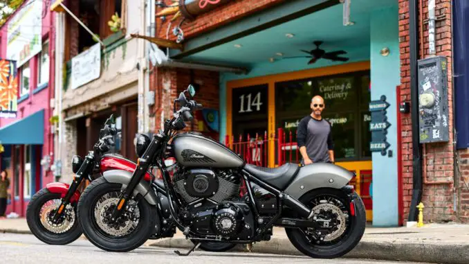 2023 Indian Chief Bobber Dark Horse